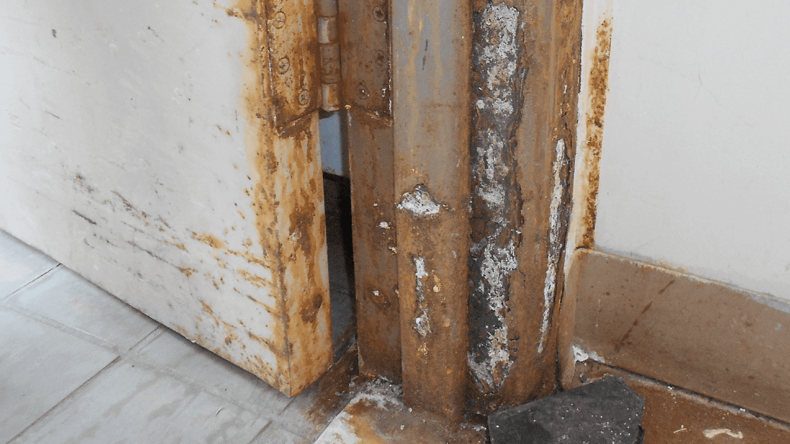 The Risks of Grouting Steel Frames